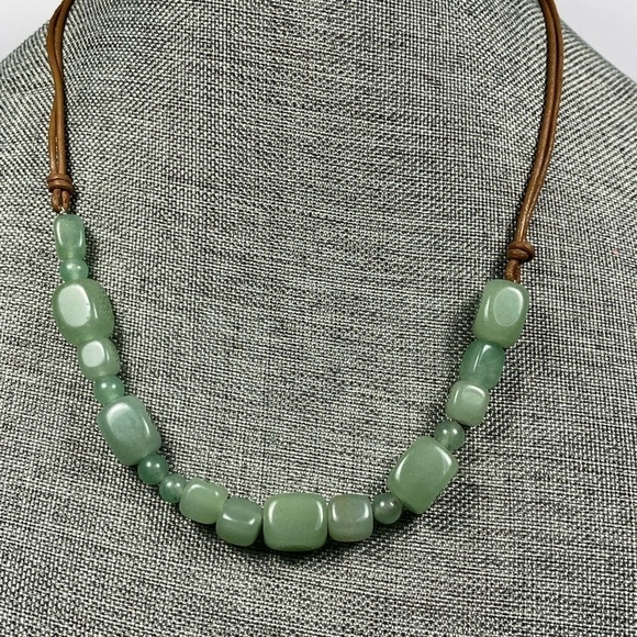Necklace Jadeite Green Stones Brown Leather 925 Findings 17.5”+4” - Picture 11 of 15